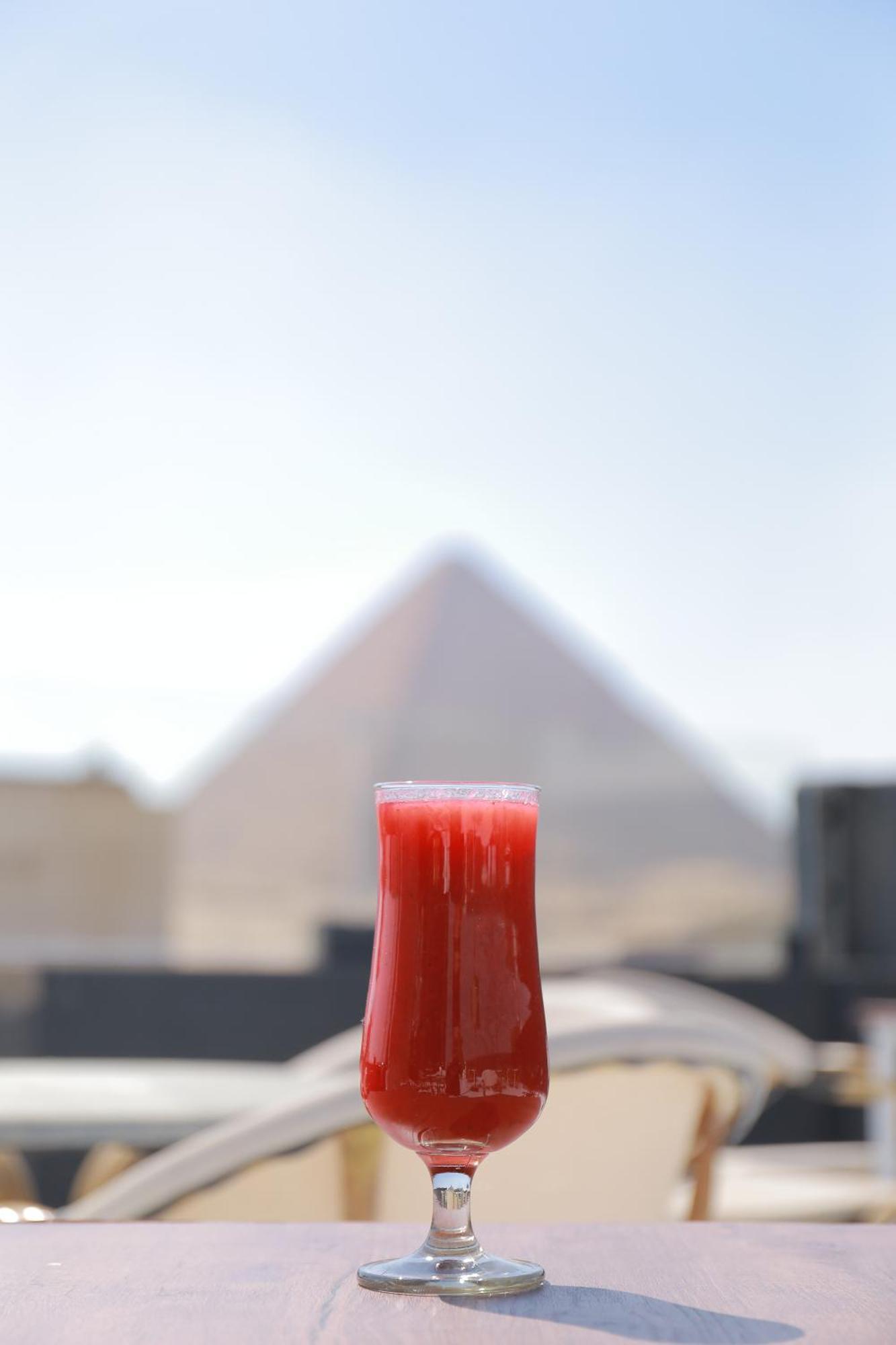 Prince Pyramids Inn Kafrat al Jabal Bagian luar foto