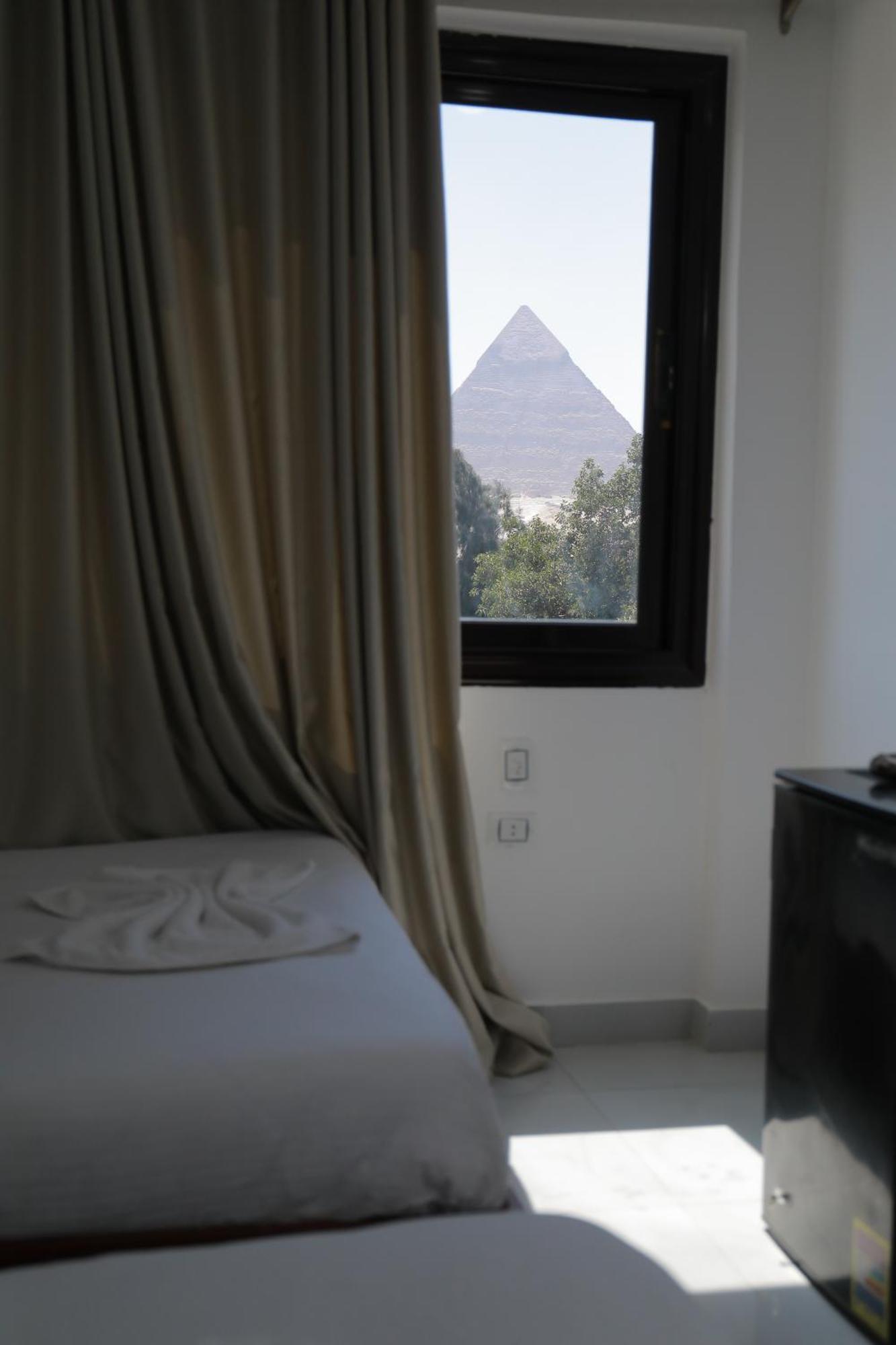 Prince Pyramids Inn Kafrat al Jabal Bagian luar foto