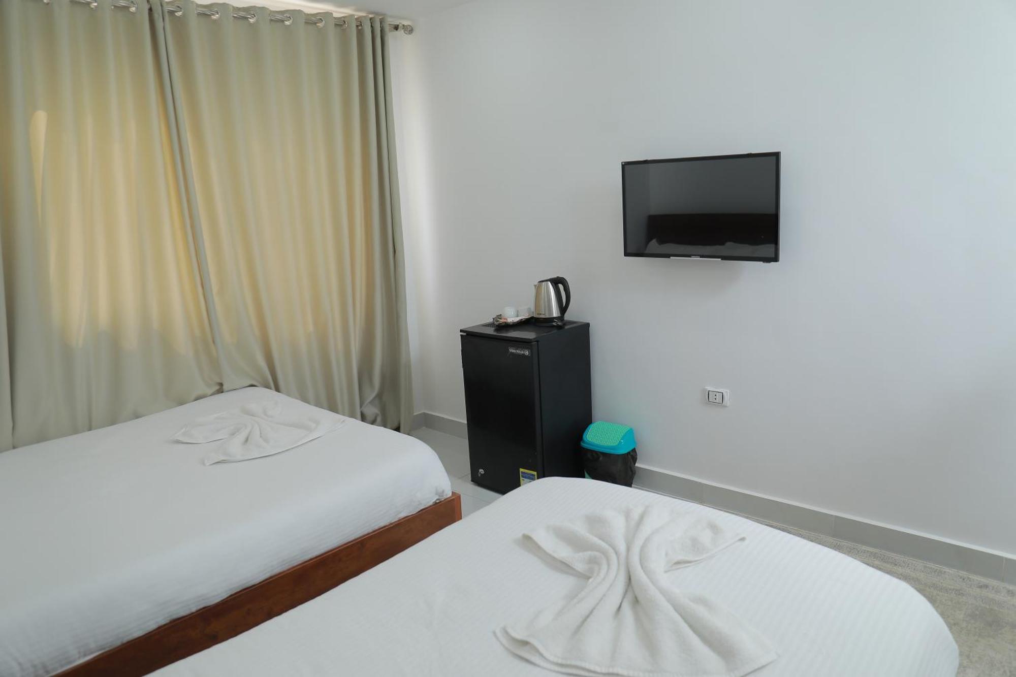 Prince Pyramids Inn Kafrat al Jabal Bagian luar foto