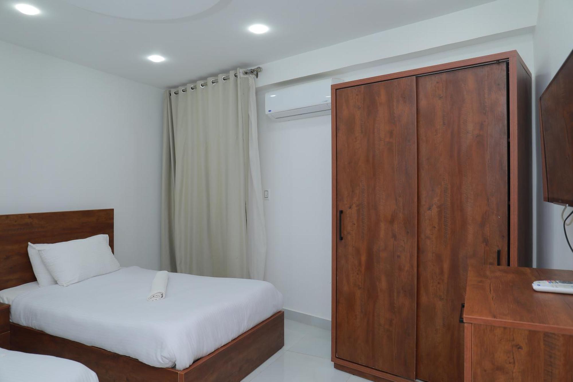 Prince Pyramids Inn Kafrat al Jabal Bagian luar foto