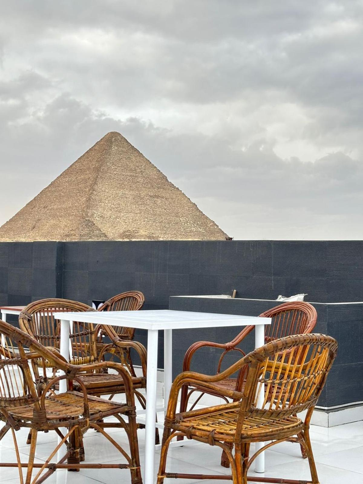 Prince Pyramids Inn Kafrat al Jabal Bagian luar foto