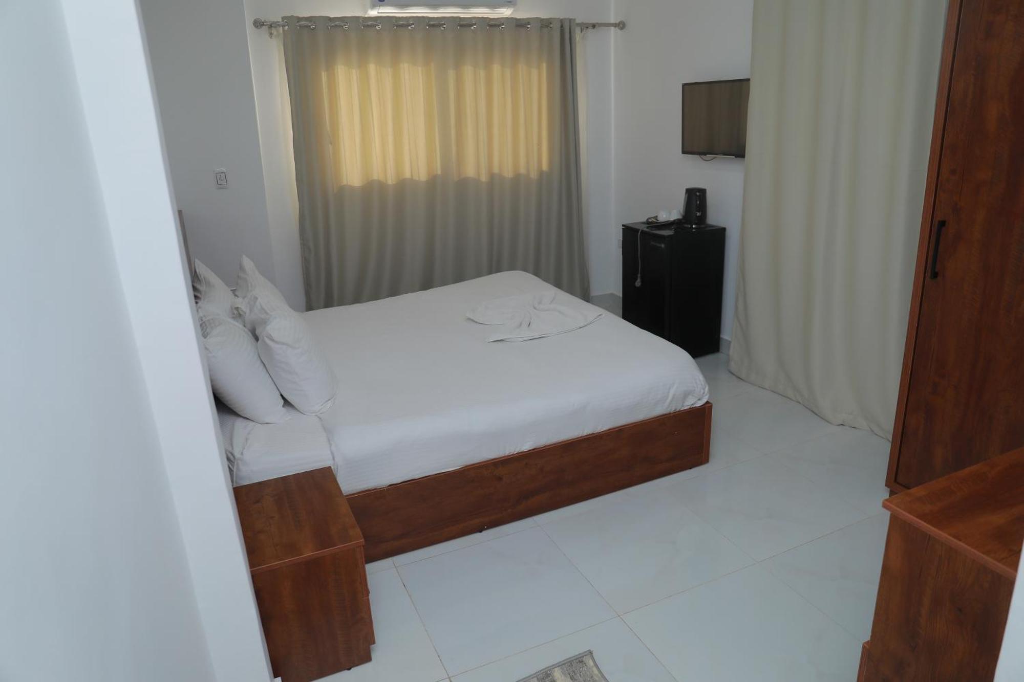 Prince Pyramids Inn Kafrat al Jabal Bagian luar foto